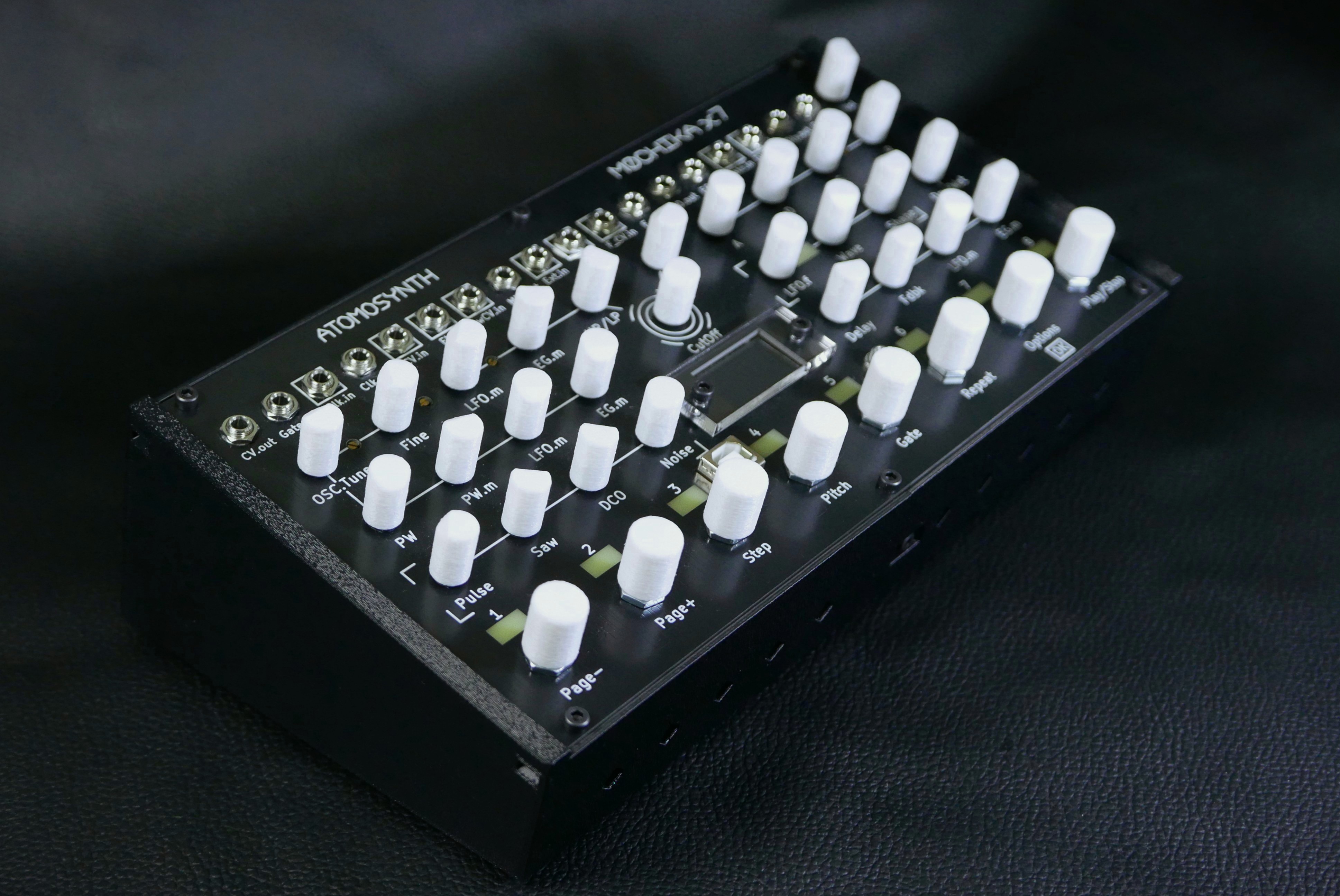 atomosynth mochika x7 synthesizer picture